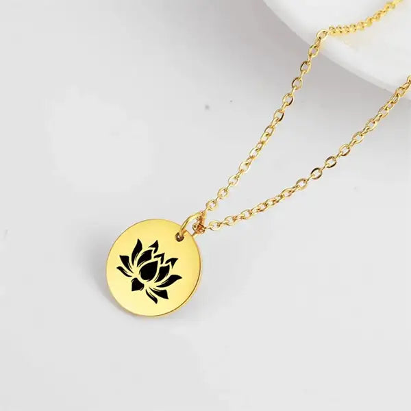 Pendentif Médaille Fleur de Lotus Collier Spirituel en Or, Argent & Or Rose 2