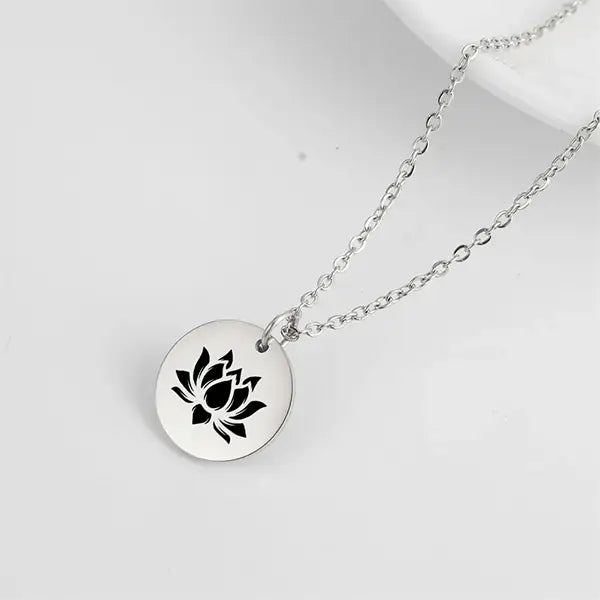 Pendentif Médaille Fleur de Lotus Collier Spirituel en Or, Argent & Or Rose 3