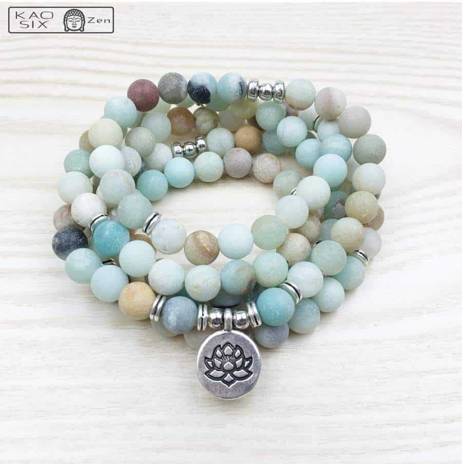 Bracelet mala 108 perles amazonite lotus sur bois Kaosix