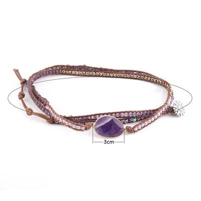 Bracelet Boho (Wrap) en Améthyste déroulé sur fond blanc Kaosix