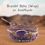 Bracelet Boho (Wrap) en Améthyste posé sur du sable Kaosix