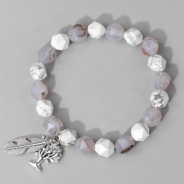 Bracelet Homme Perles Facettées Arbre de Vie Plume Agate Grise vue de dessus kaosix