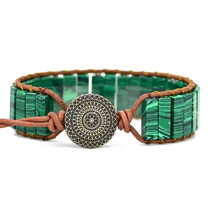 Bracelet Jaspe Malachite Boho Wrap sur fond blanc kaosix