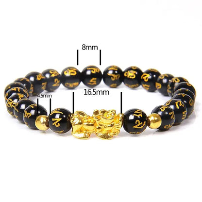 Bracelet Pi Xiu en obsidienne noire Mani Mantra sur fond blanc avec dimensions des perles kaosix