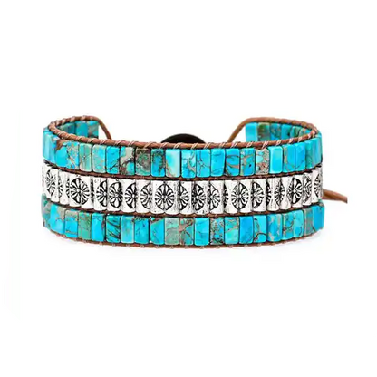 Bracelet Turquoise Bâtonnets Tibétain Boho Wrap sur fond blanc kaosix