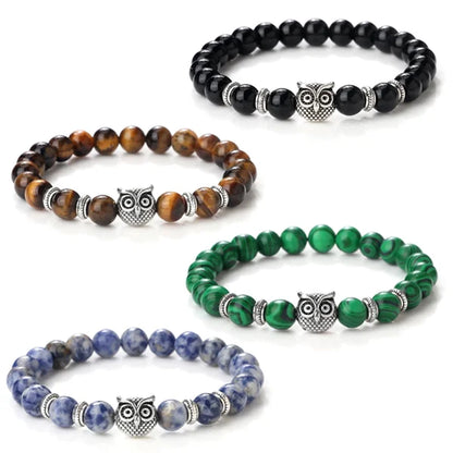 Bracelet en pierres avec hibou Onyx, œil de tigre, malachite, sodalite fond blanc kaosix