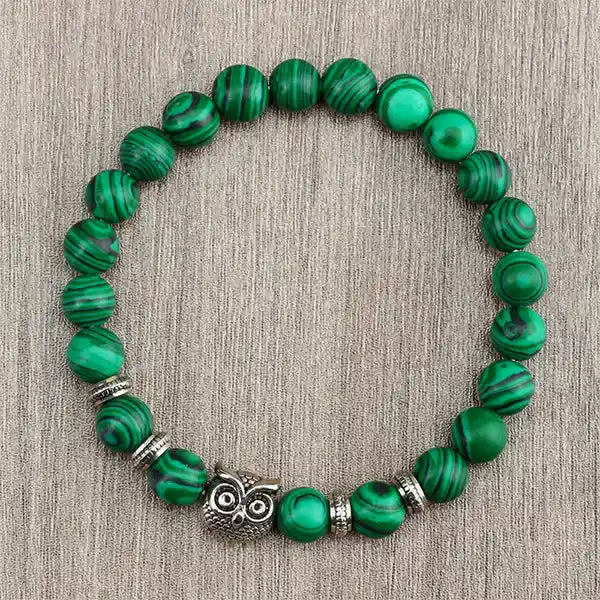 Bracelet en pierres avec hibou malachite dessus kaosix