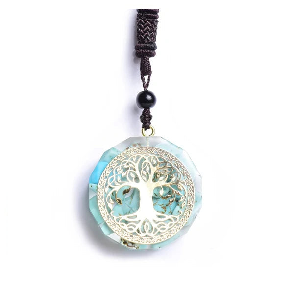 Pendentif Orgonite Arbre de Vie Turquoise sur fond blanc kaosix