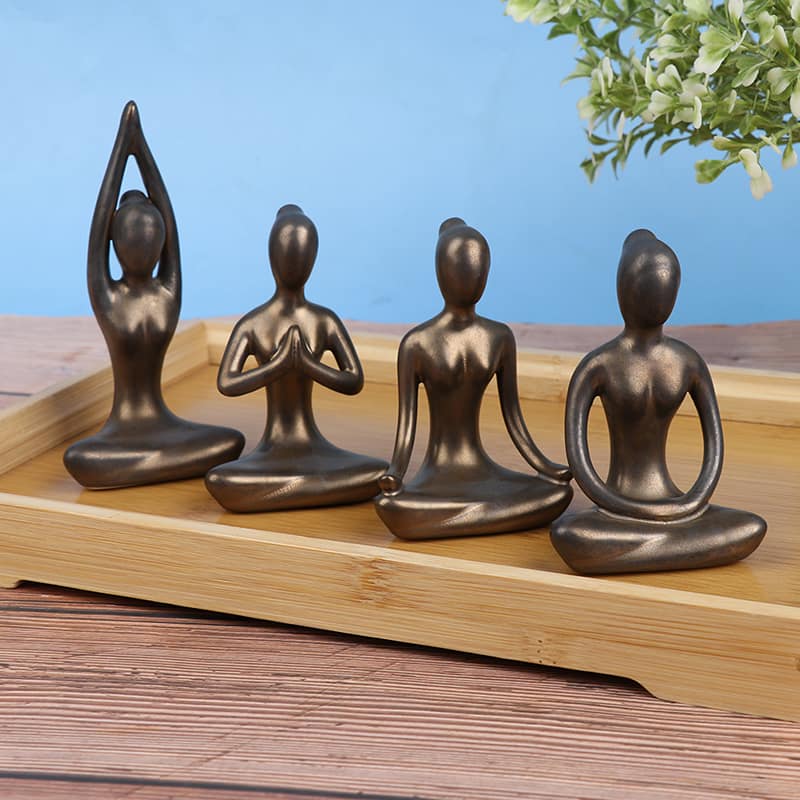 Quatre Statuettes Yoga Positions du Lotus sur plateau en bois Kaosix