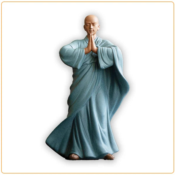 Statue Moine Bouddhiste Salutation sur fond blanc kaosix