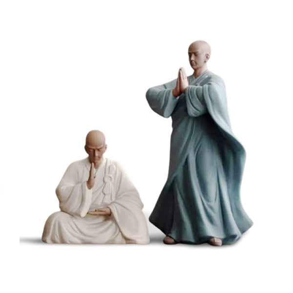 Statue Moine Bouddhiste Salutation sur fond blanc kaosix