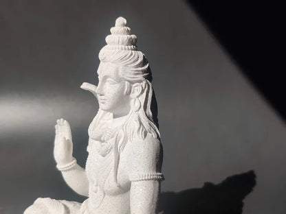 Statue Shiva Blanche en Résine Paix et Sérénité fond kaosix 10
