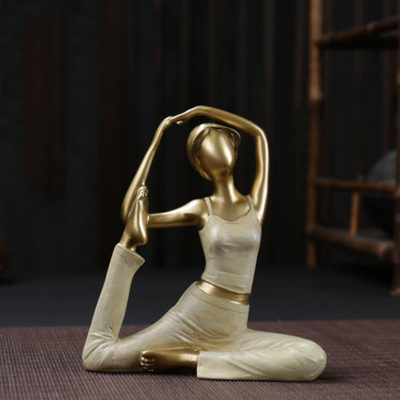 Statuettes de femmes en postures de yoga Pigeon Royal Kaosix