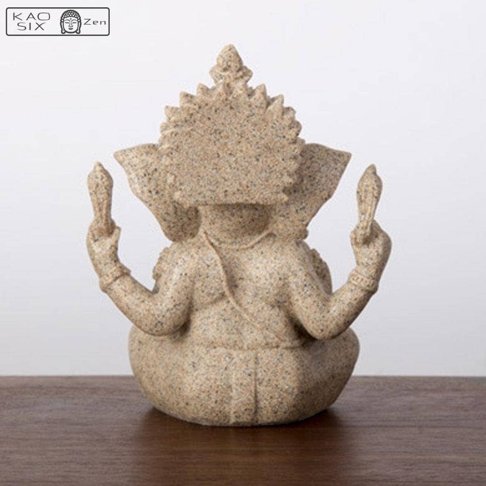 Statue de Ganesh grès vue de dos posé sur une table en bois kaosix