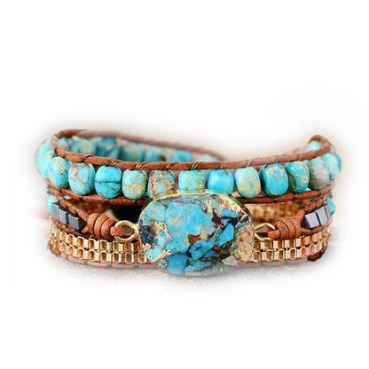 Bracelet wrap turquoise et amazonite sur fond blanc avec cadre orange Kaosix