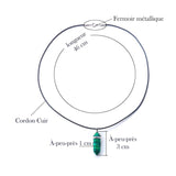 Pendentif Pierre Pointe  malachite avec cordon et dimensions indiquées sur fond blanc Kaosix