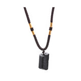 Pendentif tourmaline noire pierre brute pour homme fond blanc Kaosix