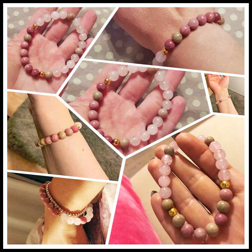 Plusieurs photos de bracelets joie et amour en quartz rose et rhodonite posés sur la main d'une femme ou autour du poignet d'une femme Kaosix
