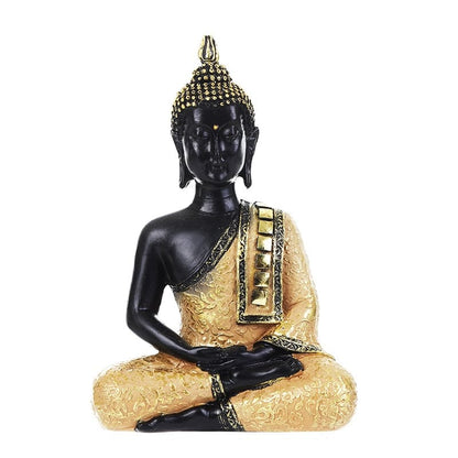 Statue Bouddha assis Dhyana mudra couleur dorée sur un fond blanc kaosix