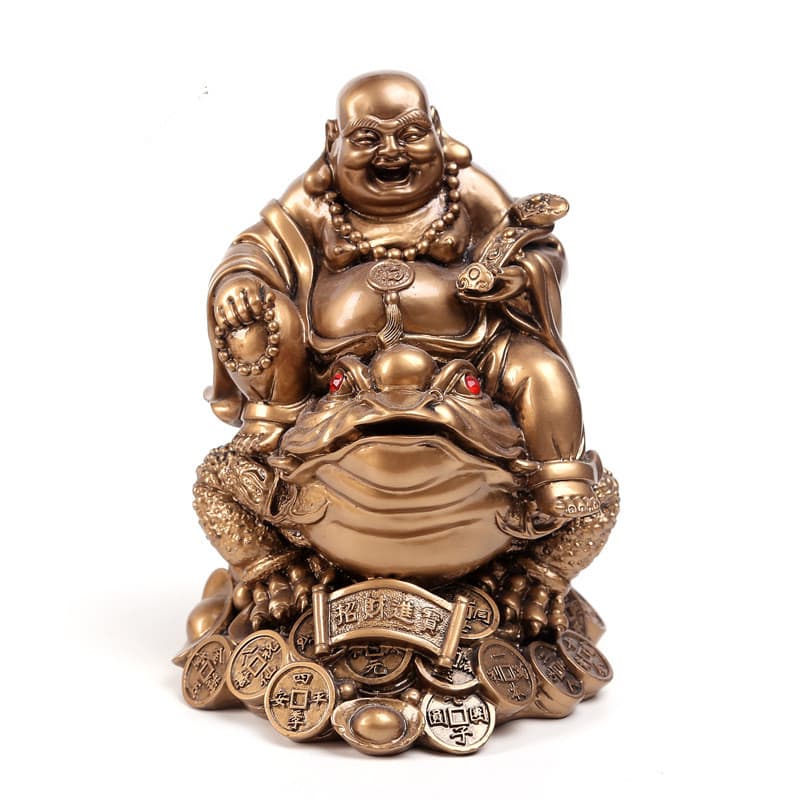 Statue bouddha rieur bronze sur grenouille à trois pattes de face et sur fond blanc Kaosix