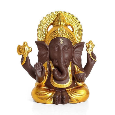 Statue de Ganesh doré sur fond blanc sans cadre orange